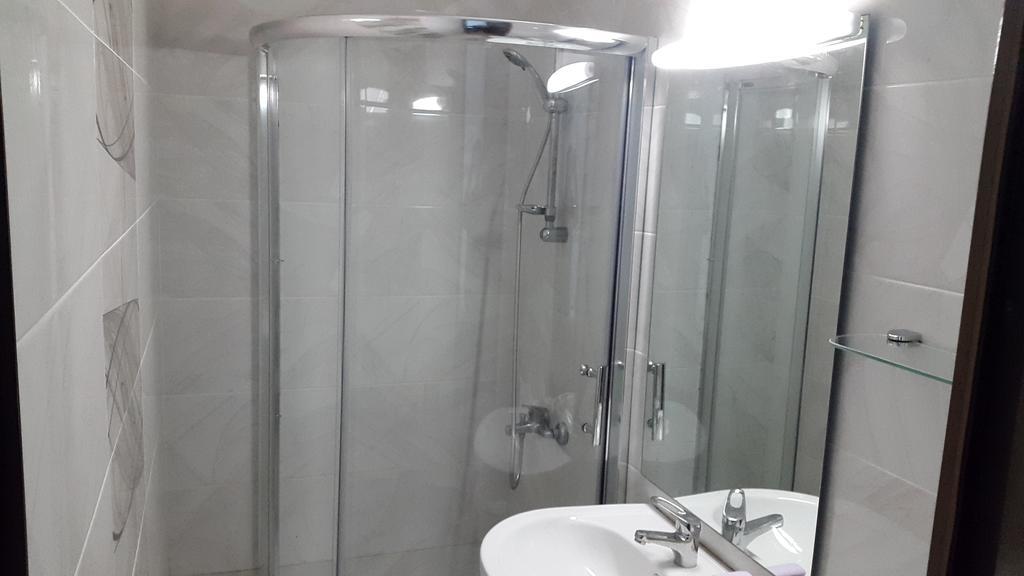 Lasha Guest House Махинари Екстериор снимка