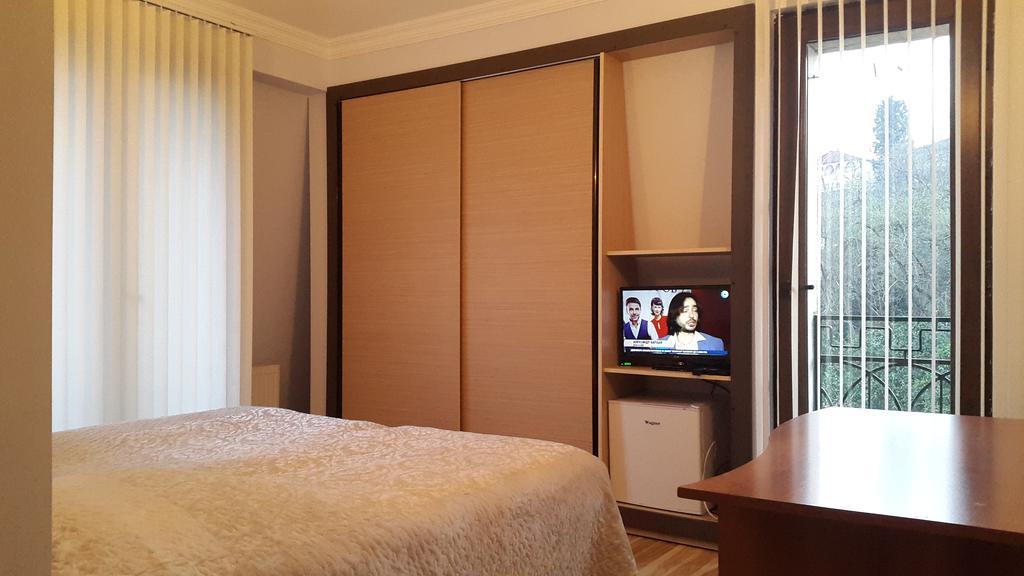 Lasha Guest House Махинари Екстериор снимка