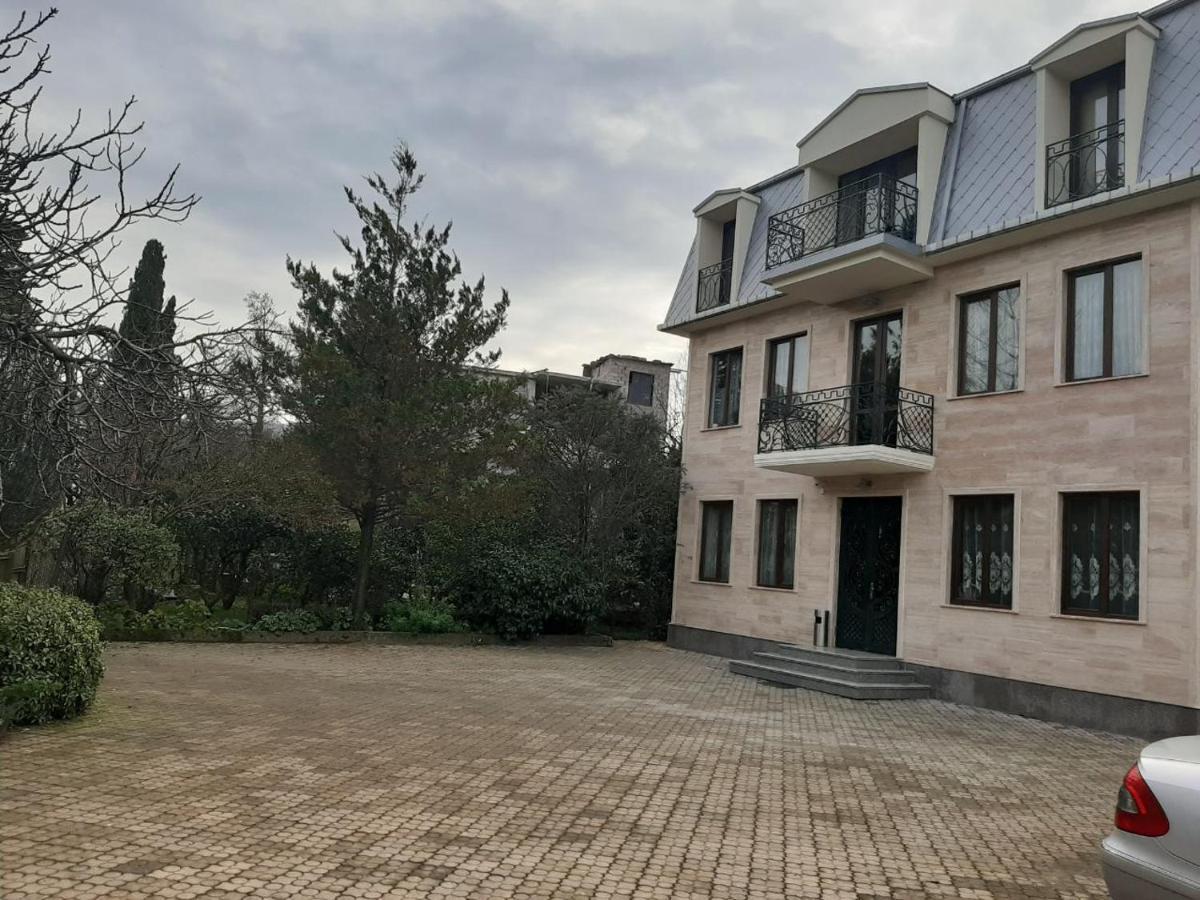 Lasha Guest House Махинари Екстериор снимка